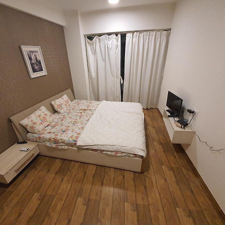 P C Homes At Belliza Near Airport Szúrat Kültér fotó